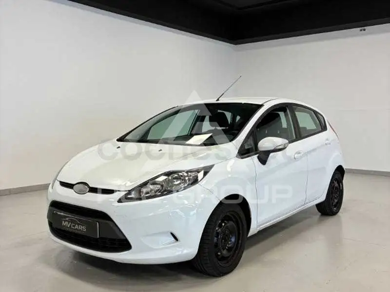 2010 Ford FIESTA