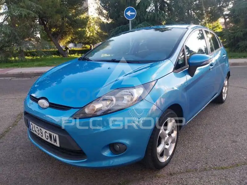 2010 Ford FIESTA
