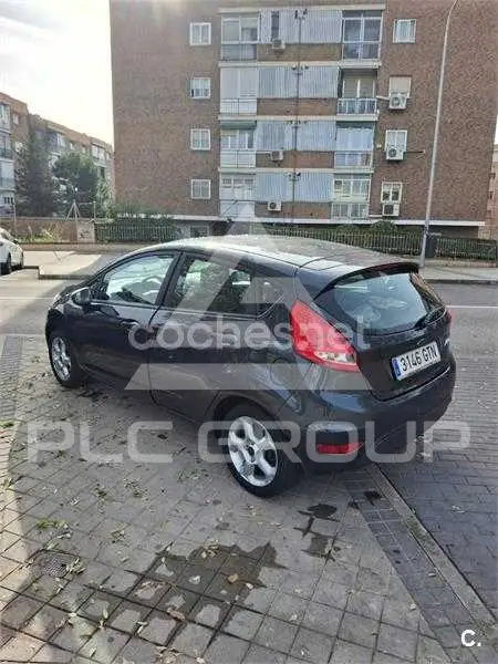 2010 Ford FIESTA