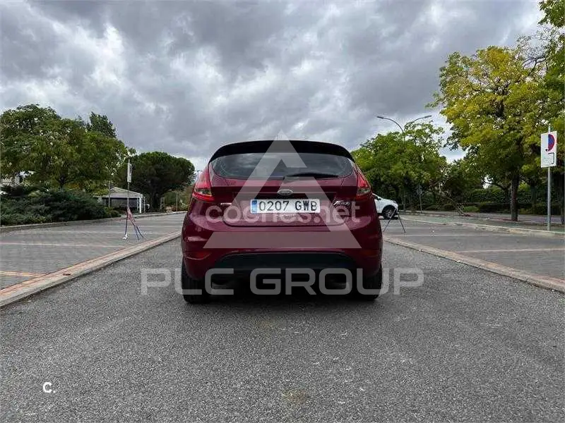 2010 Ford FIESTA