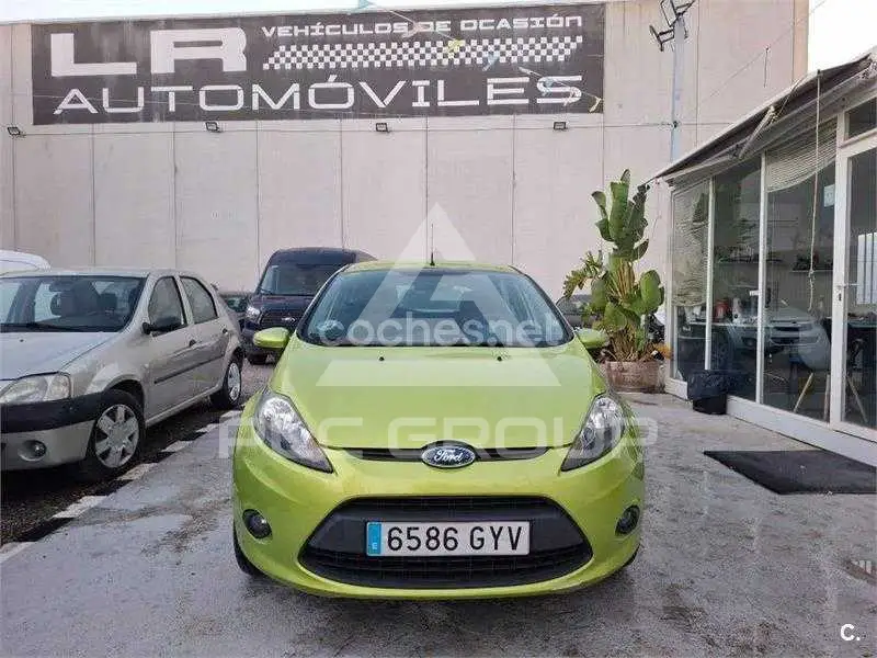 2010 Ford FIESTA