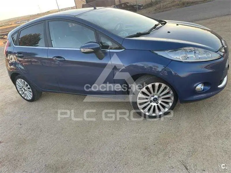 2010 Ford FIESTA