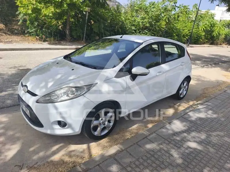 2010 Ford FIESTA