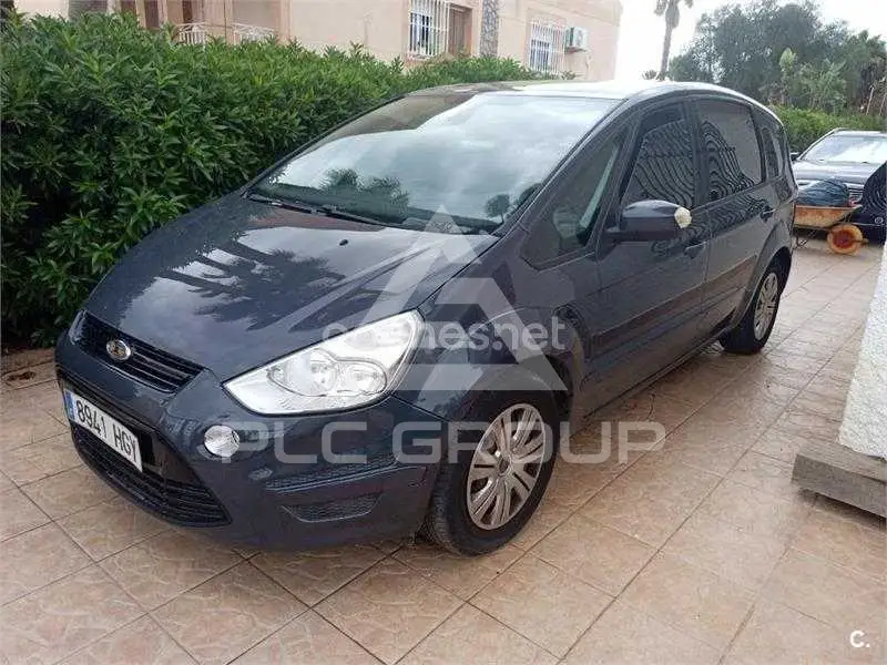 2010 Ford S-Max