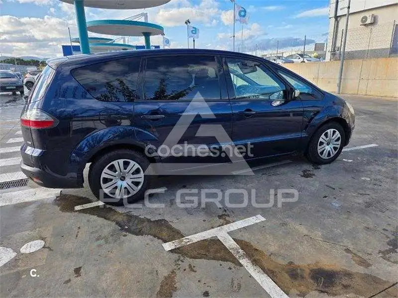 2010 Ford S-Max