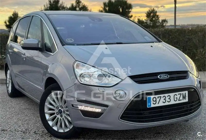 2010 Ford S-Max