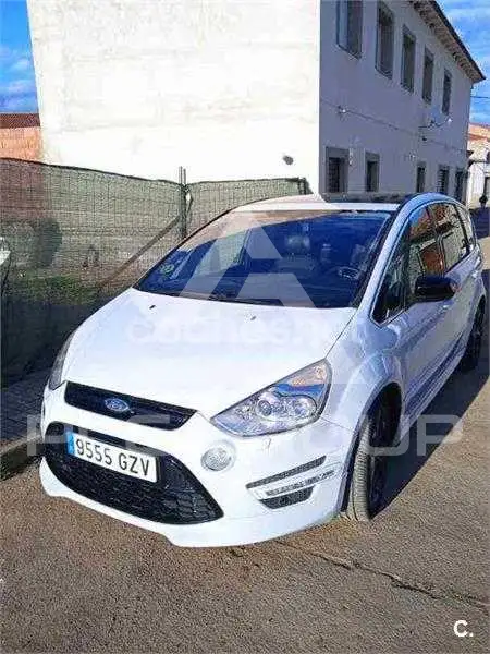 2010 Ford S-Max