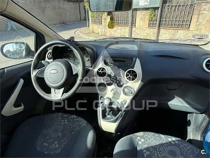2010 Ford KA