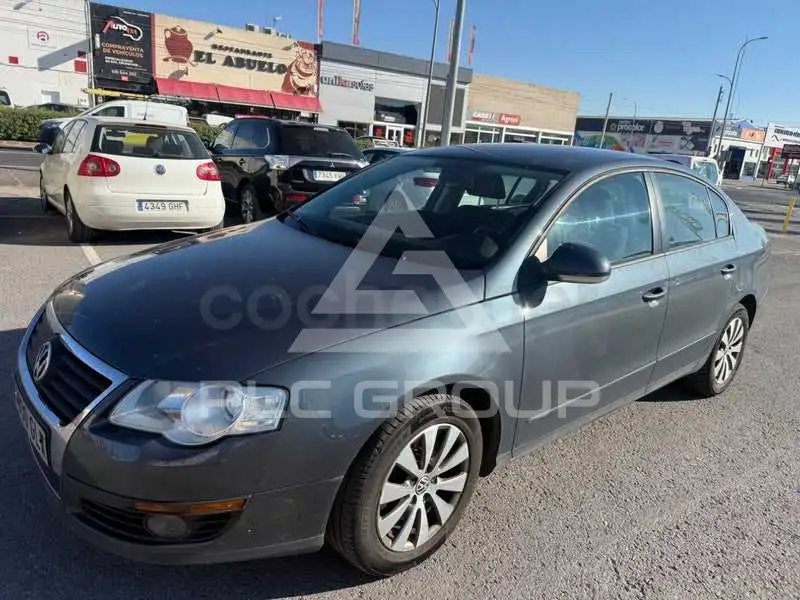2010 Volkswagen Passat