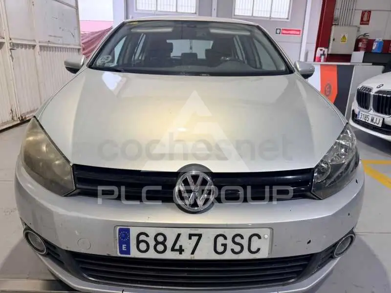 2010 Volkswagen GOLF