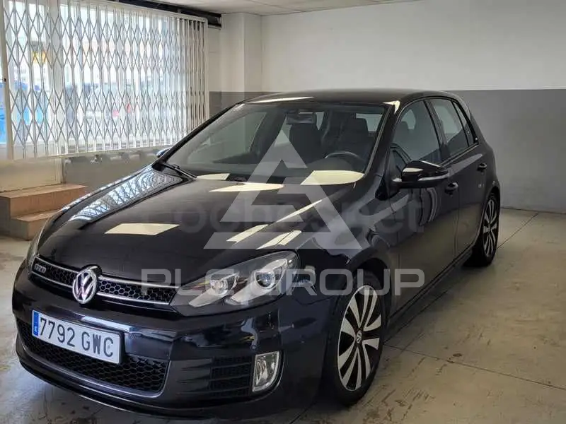 2010 Volkswagen GOLF