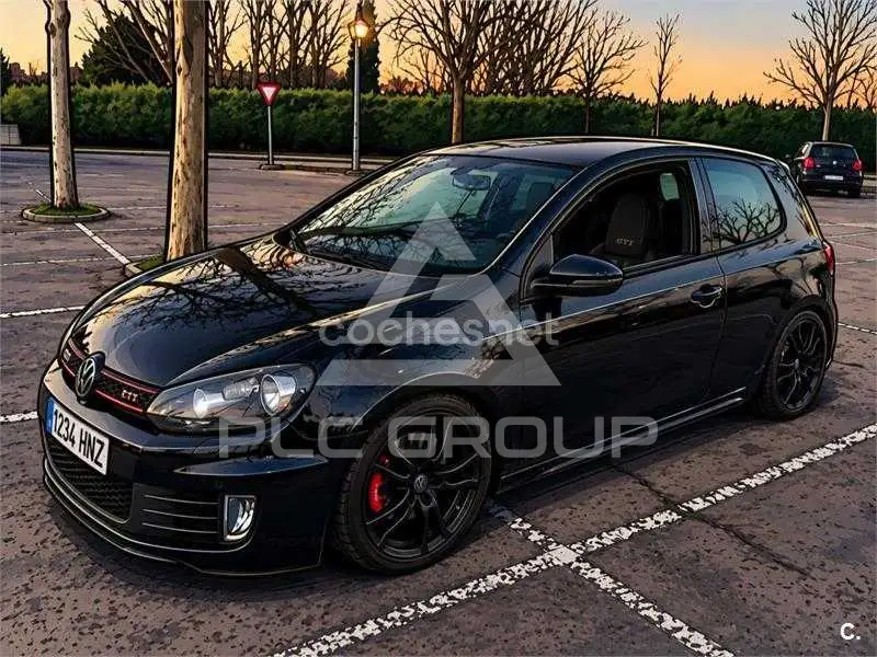 2010 Volkswagen GOLF