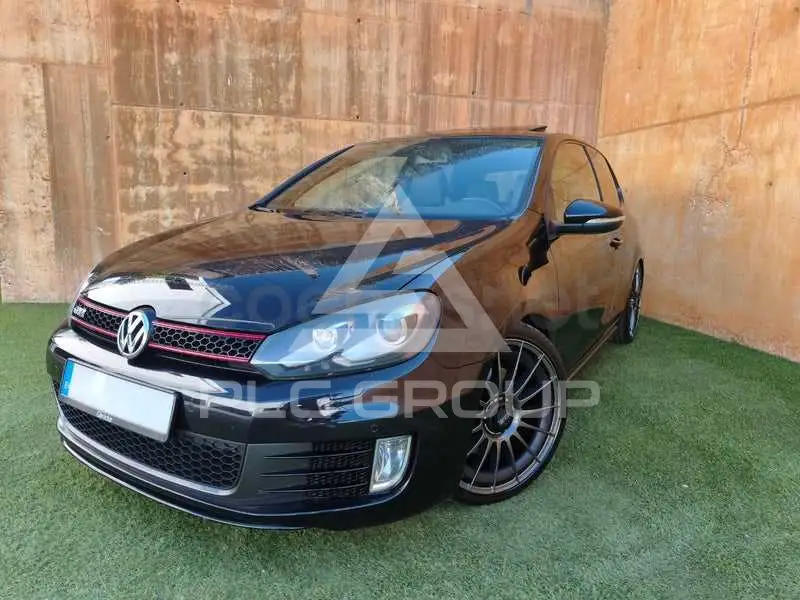 2010 Volkswagen GOLF