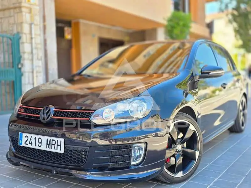2010 Volkswagen GOLF