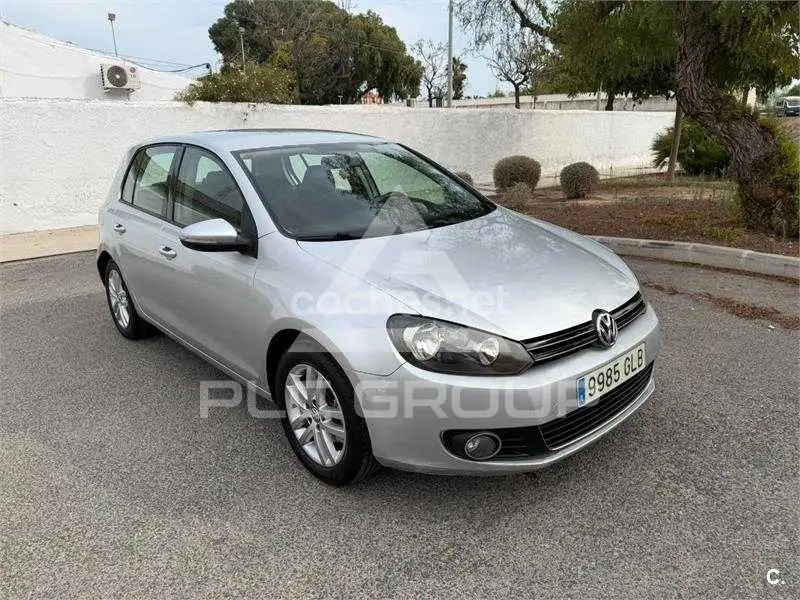 2010 Volkswagen GOLF