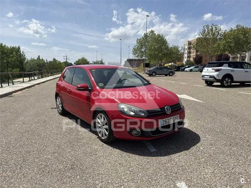 2010 Volkswagen GOLF