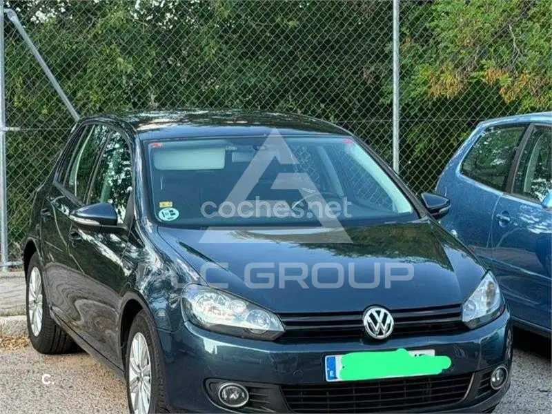 2010 Volkswagen GOLF