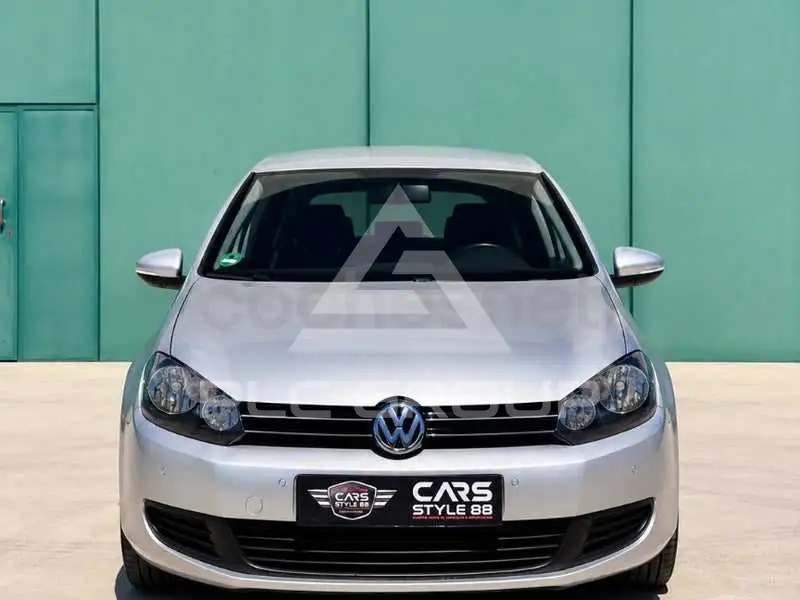 2010 Volkswagen GOLF