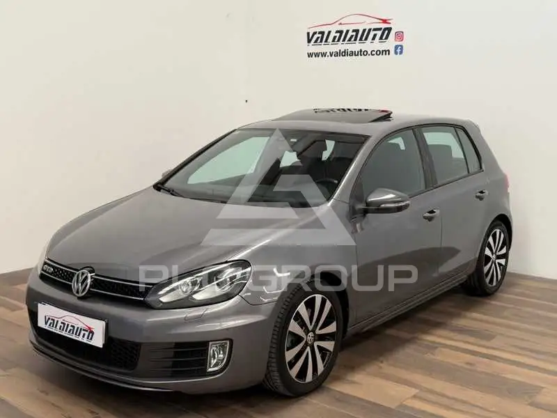 2010 Volkswagen GOLF