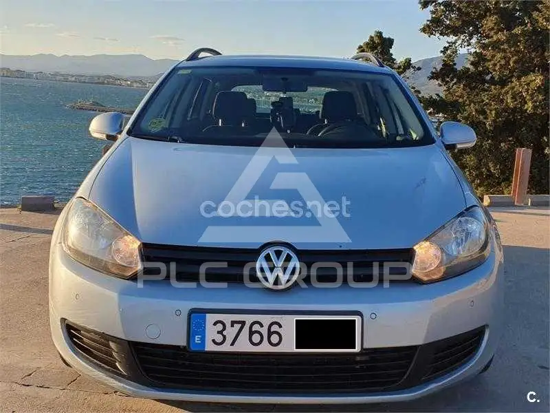 2010 Volkswagen GOLF