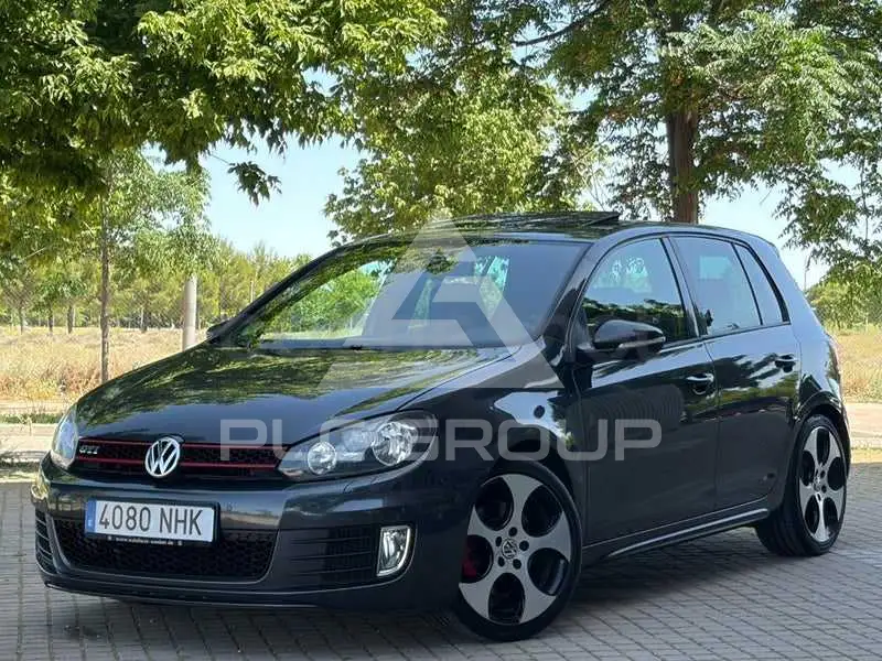2010 Volkswagen GOLF