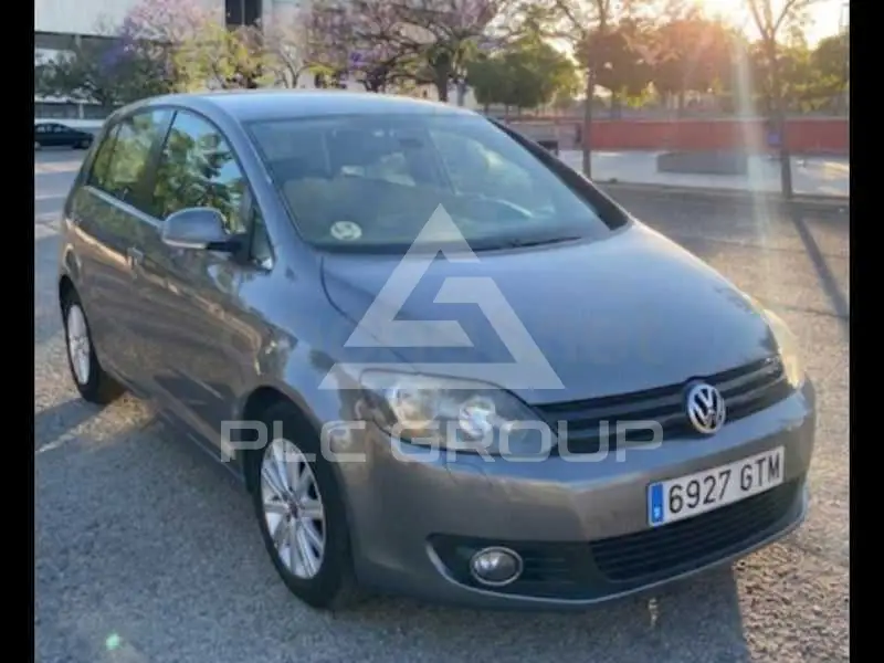 2010 Volkswagen GOLF
