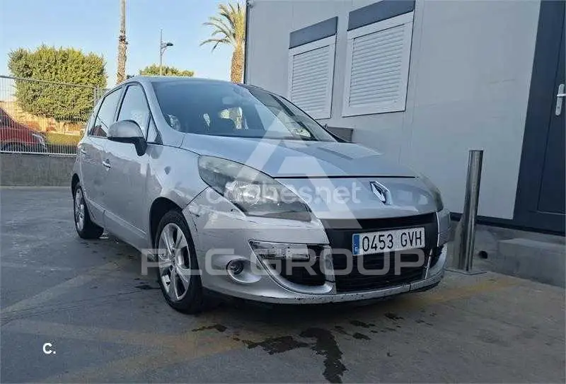 2010 Renault Scenic