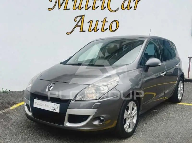 2010 Renault Scenic