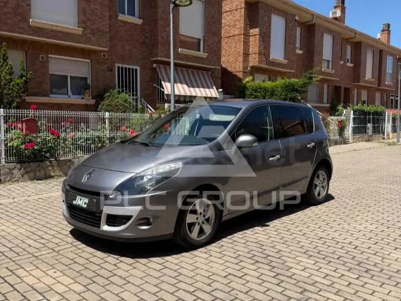 2010 Renault Scenic