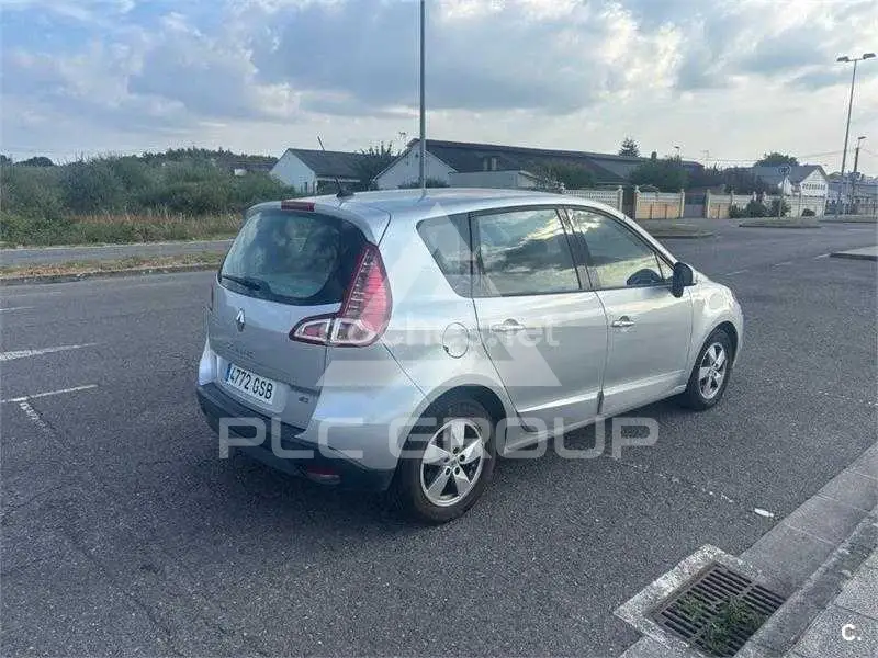 2010 Renault Scenic