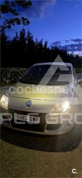 2010 Renault Scenic