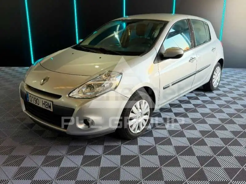 2010 Renault Clio