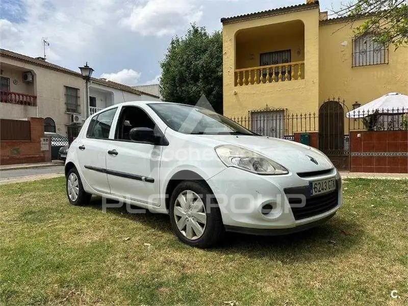 2010 Renault Clio