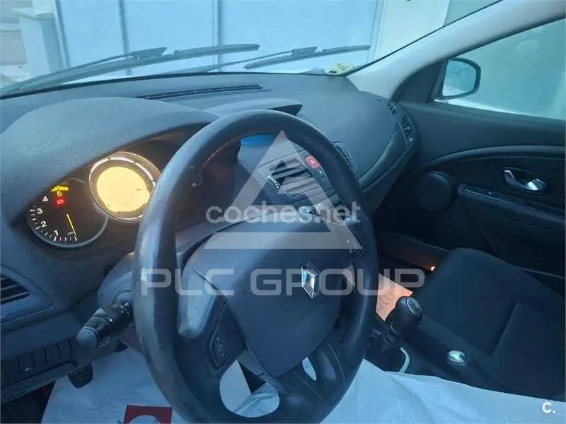 2010 Renault Megane