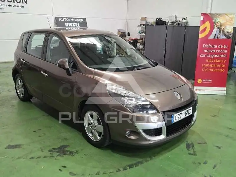 2010 Renault Grand Scenic