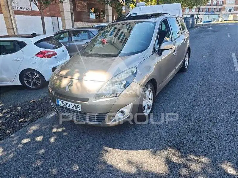 2010 Renault Grand Scenic