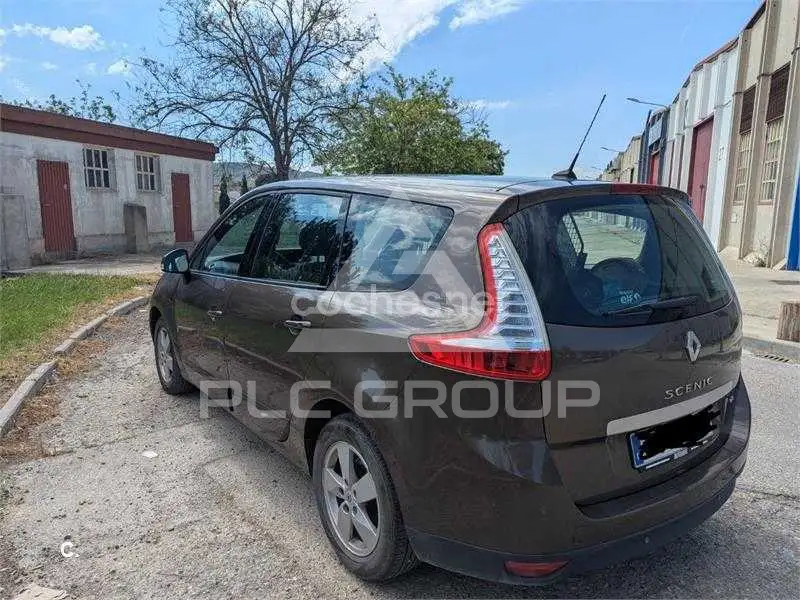 2010 Renault Grand Scenic