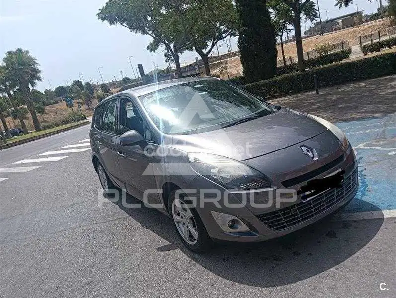 2010 Renault Grand Scenic