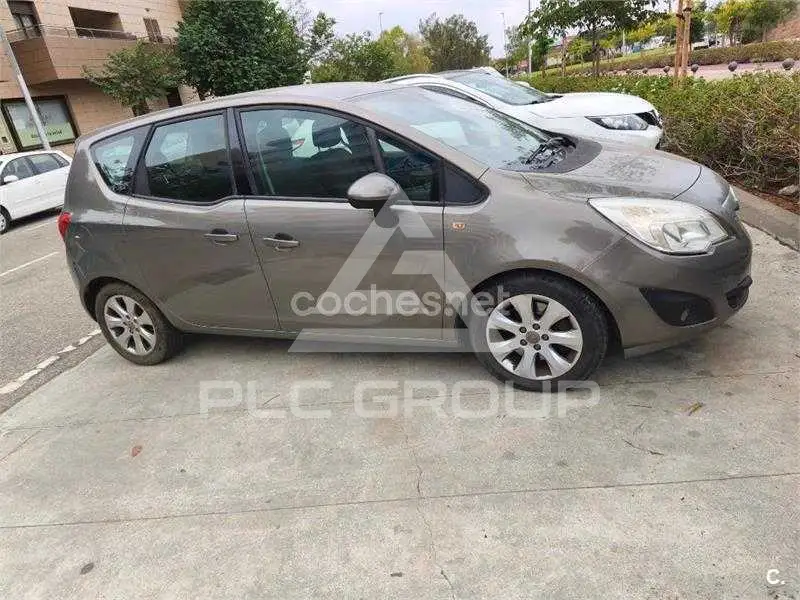 2010 Opel MERIVA