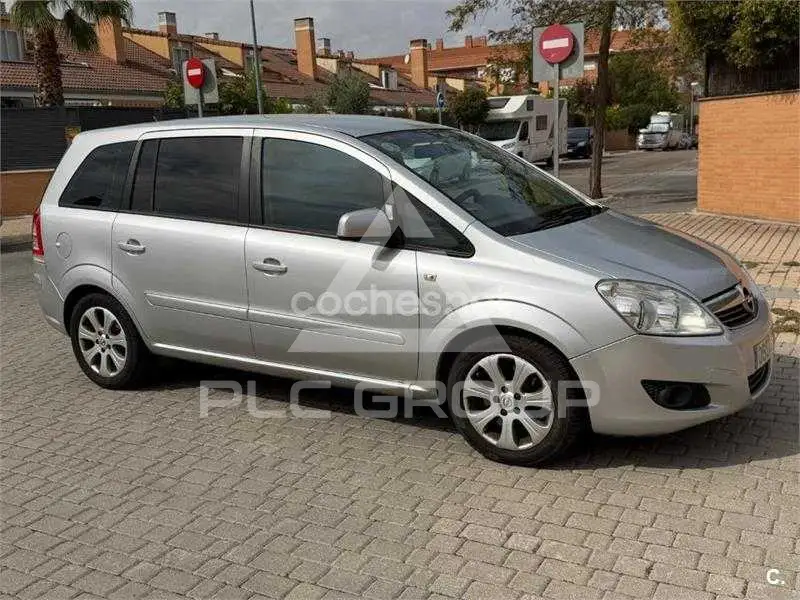 2010 Opel ZAFIRA