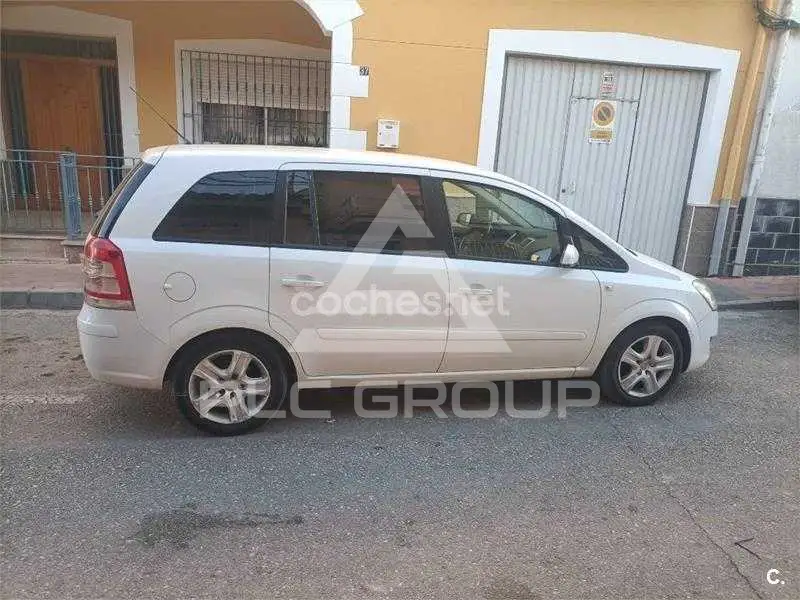 2010 Opel ZAFIRA