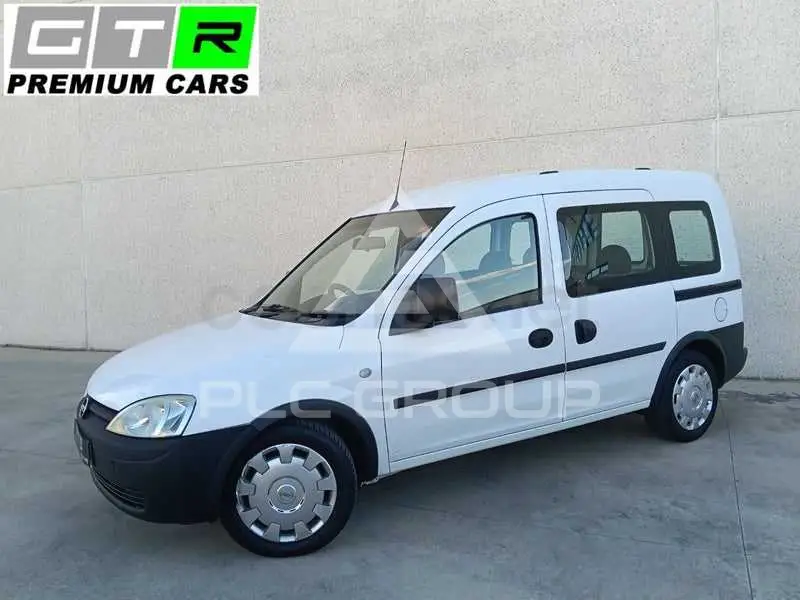 2010 Opel Combo