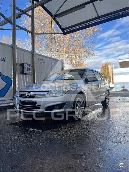 2010 Opel Astra