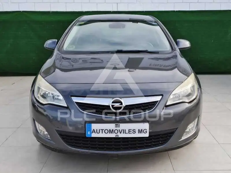 2010 Opel Astra