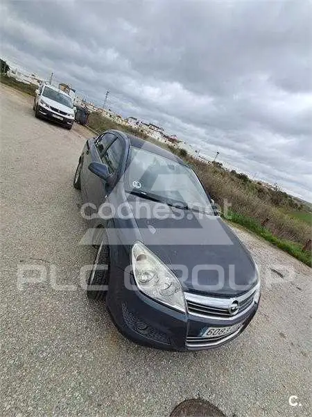 2010 Opel Astra