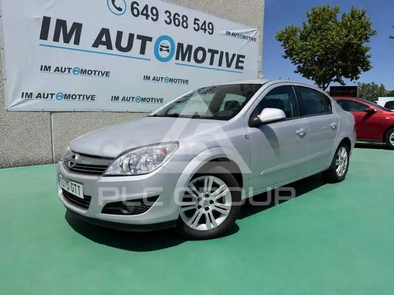 2010 Opel Astra