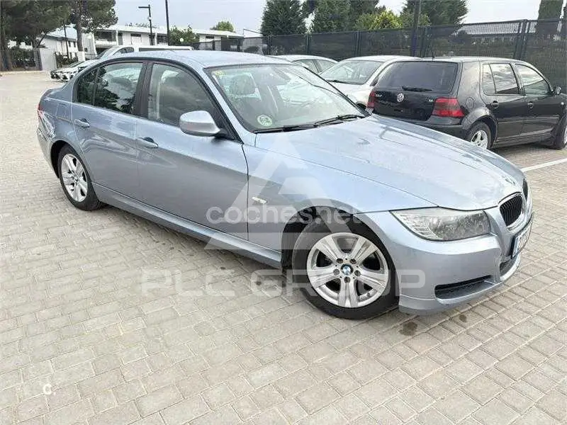2011 BMW 3 series