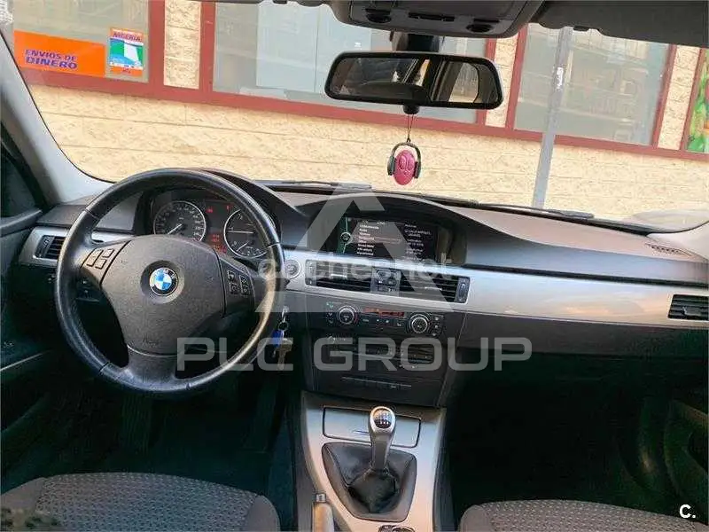 2011 BMW 3 series