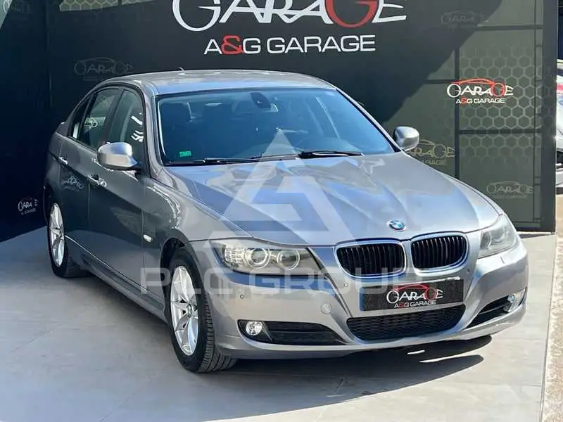 2011 BMW 3 series