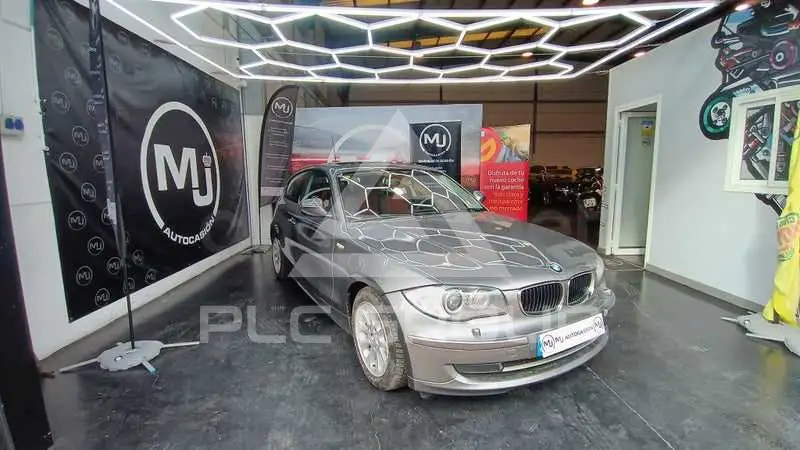 2011 BMW 1 series